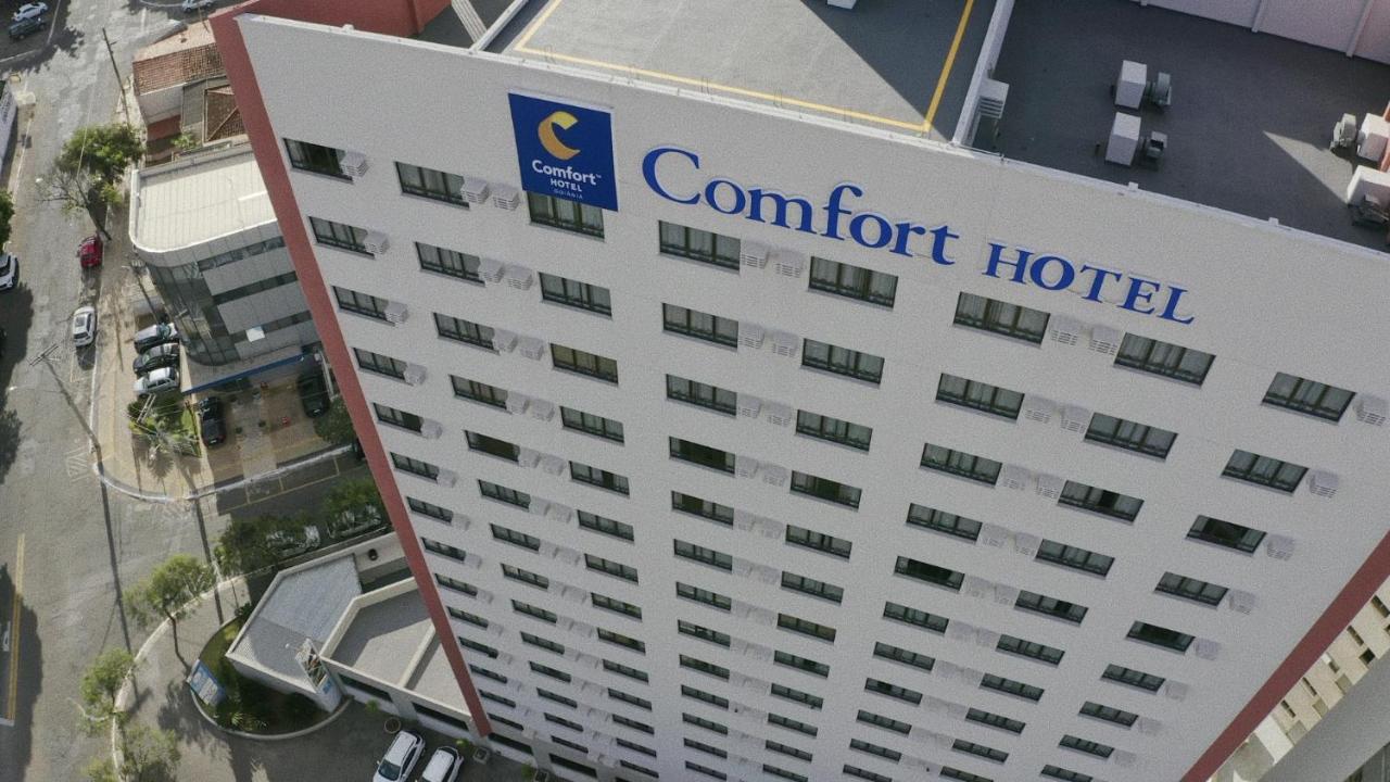 Comfort Hotel Гояния Екстериор снимка