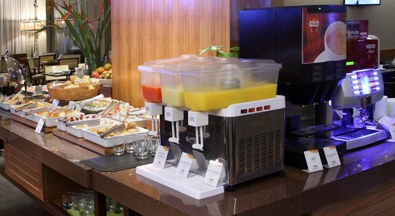 Comfort Hotel Гояния Екстериор снимка